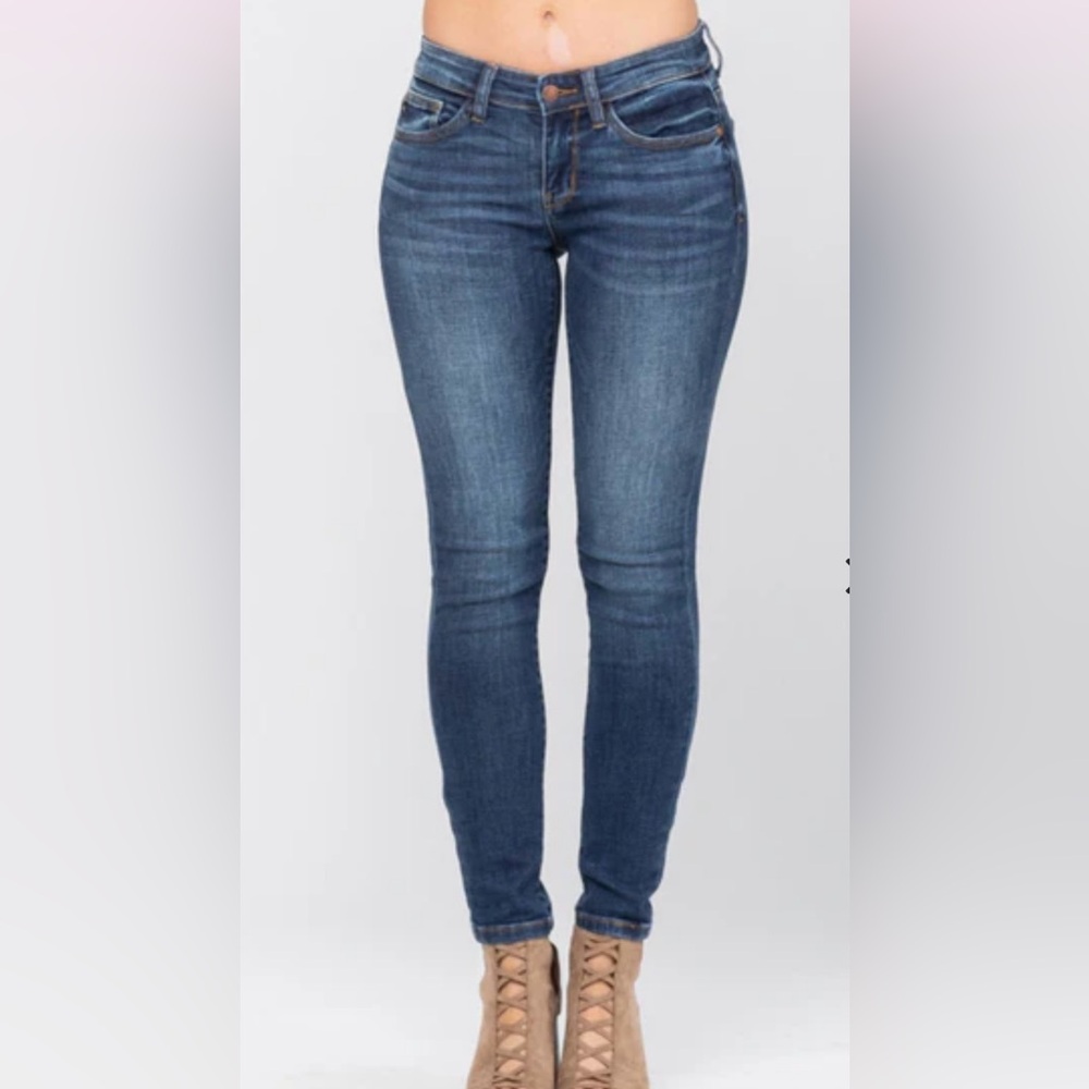 Judy Blue Skinny‎ Fit Blue Jeans Style #JB82106MD